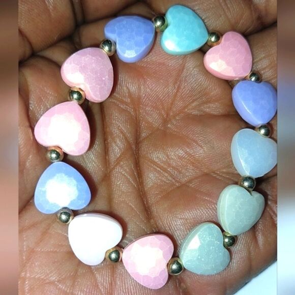 Girls Acrylic beaded Bracelet - Picture 1 of 9